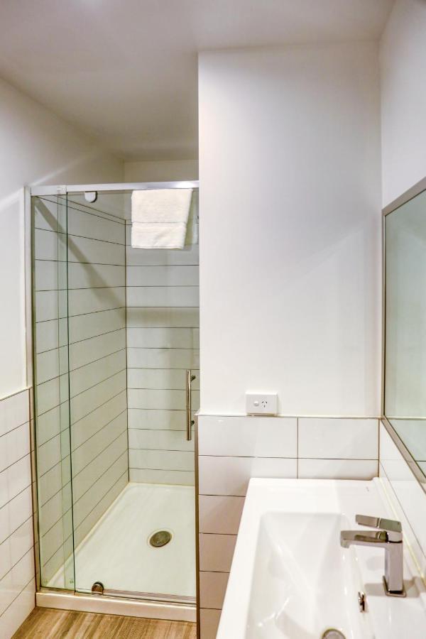 Ramada Suites By Wyndham Victoria Street West Auckland Ngoại thất bức ảnh