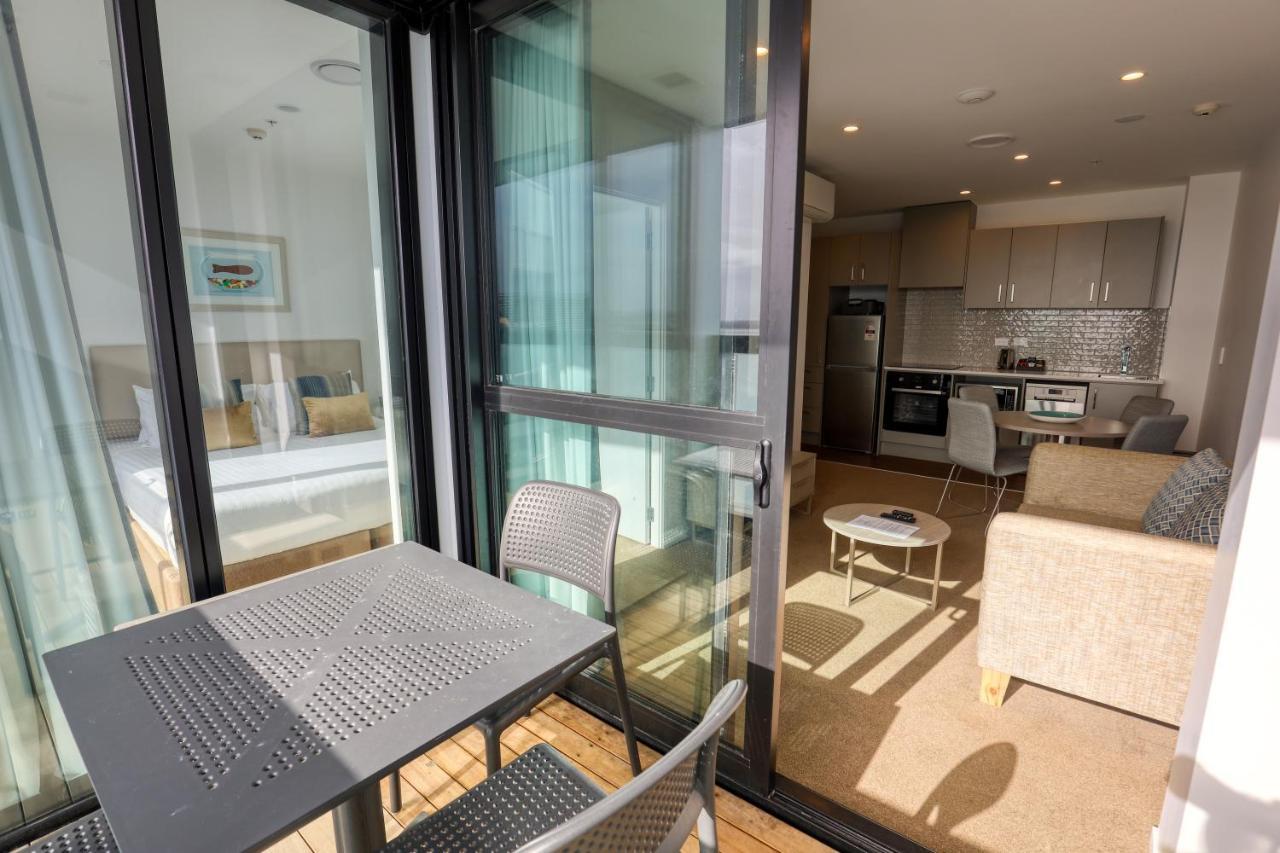 Ramada Suites By Wyndham Victoria Street West Auckland Ngoại thất bức ảnh
