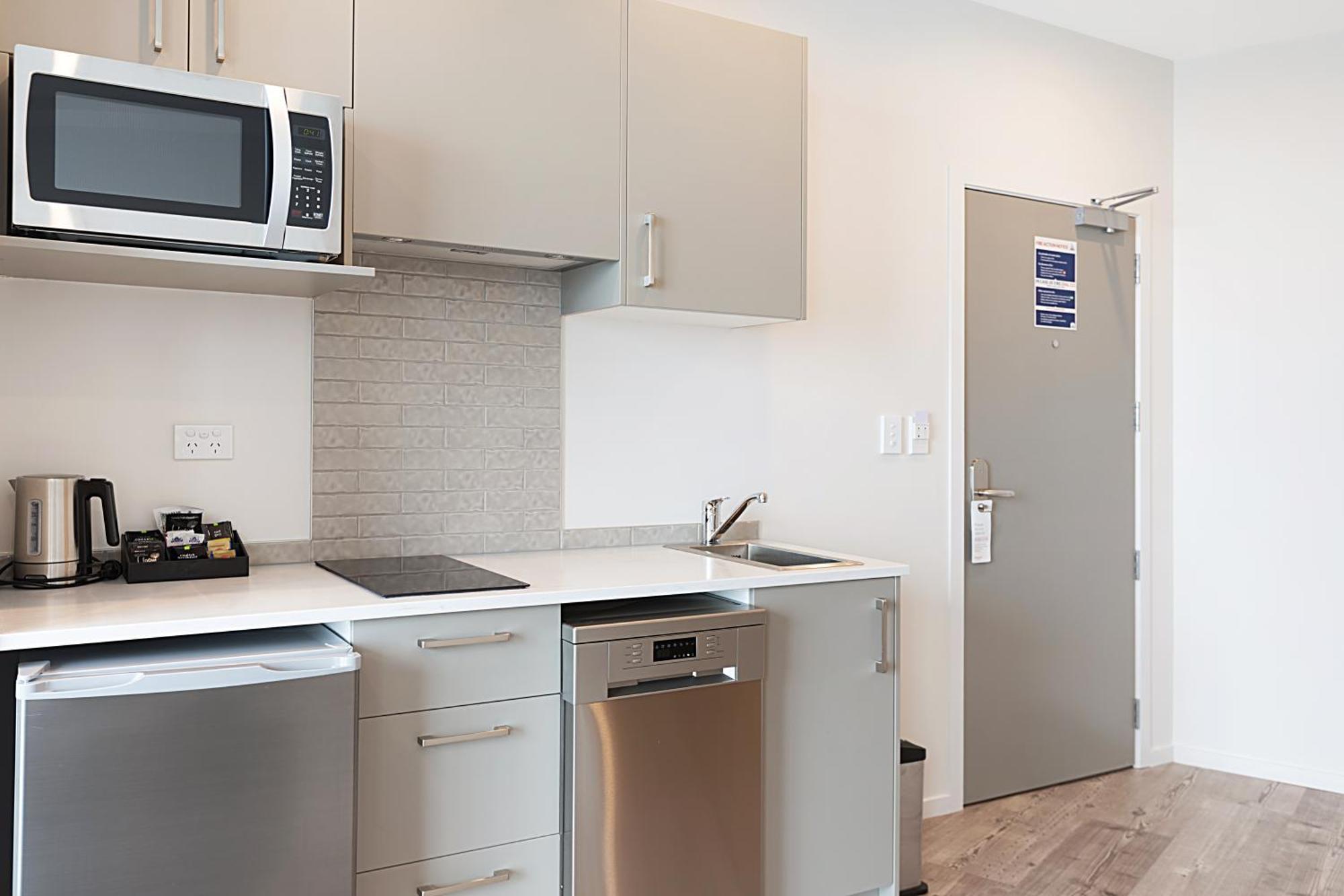 Ramada Suites By Wyndham Victoria Street West Auckland Ngoại thất bức ảnh