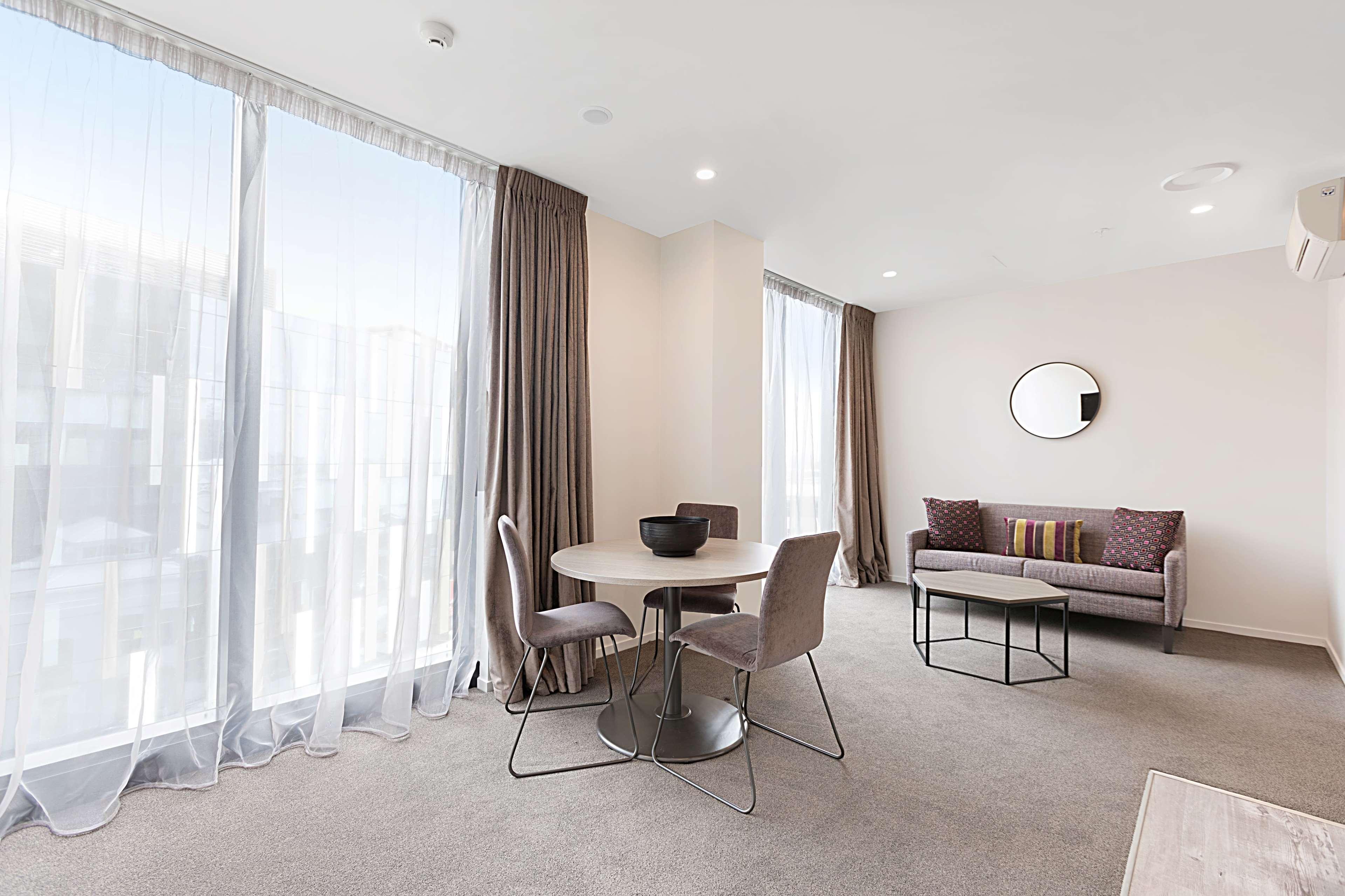 Ramada Suites By Wyndham Victoria Street West Auckland Ngoại thất bức ảnh