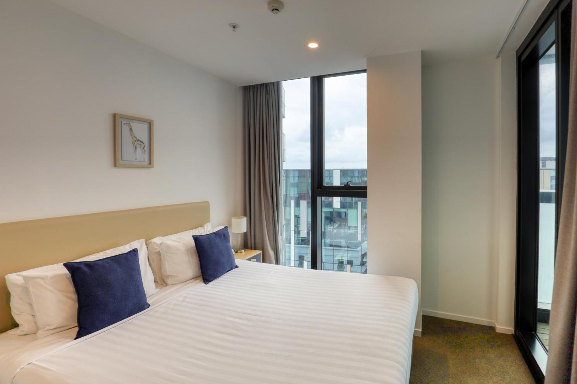 Ramada Suites By Wyndham Victoria Street West Auckland Ngoại thất bức ảnh